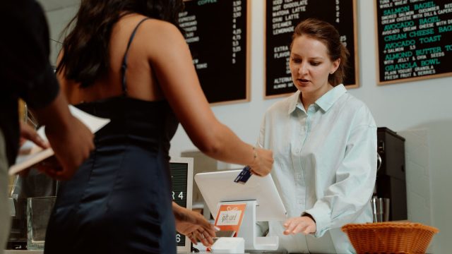 Magento Open Source Payment Rules vs Adobe Commerce B2B Payments